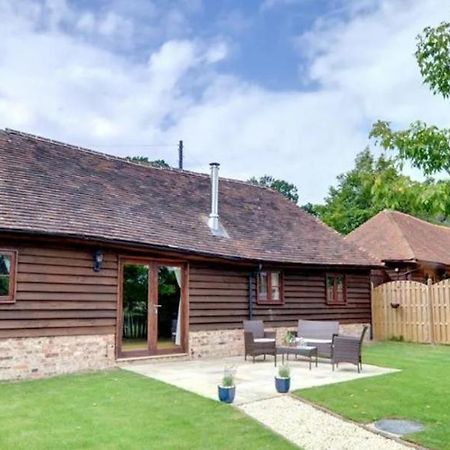 Charming Picturesque Cottage - Nr Tenterden & Rye, Pets Welcomed Rolvenden エクステリア 写真
