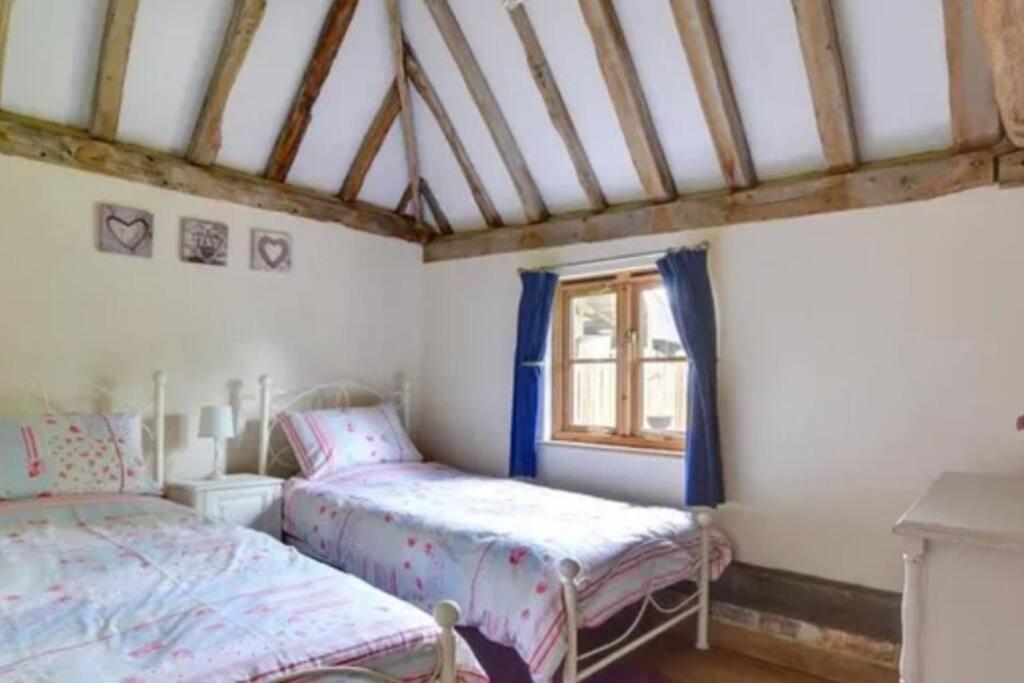 Charming Picturesque Cottage - Nr Tenterden & Rye, Pets Welcomed Rolvenden エクステリア 写真
