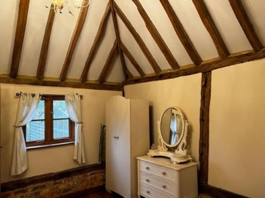 Charming Picturesque Cottage - Nr Tenterden & Rye, Pets Welcomed Rolvenden エクステリア 写真