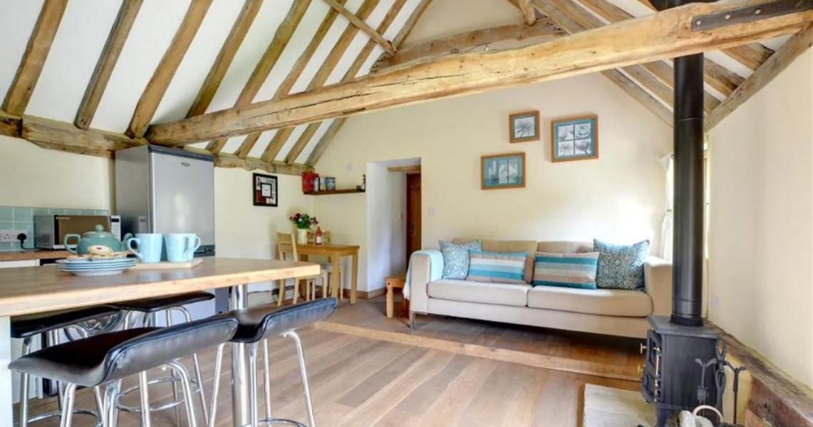 Charming Picturesque Cottage - Nr Tenterden & Rye, Pets Welcomed Rolvenden エクステリア 写真