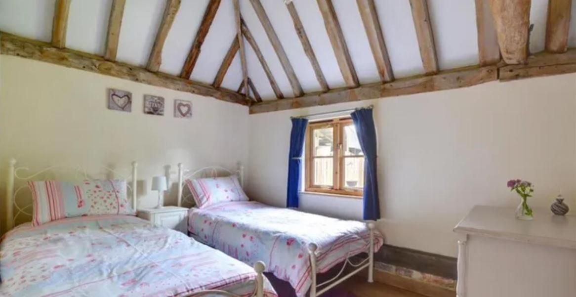 Charming Picturesque Cottage - Nr Tenterden & Rye, Pets Welcomed Rolvenden エクステリア 写真